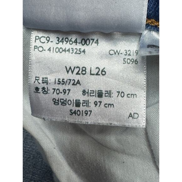 Levi's Women's Wedgie Straight Leg Button Fly Blue Denim Jeans - 28x26 (28x25.5) - Picture 7 of 7